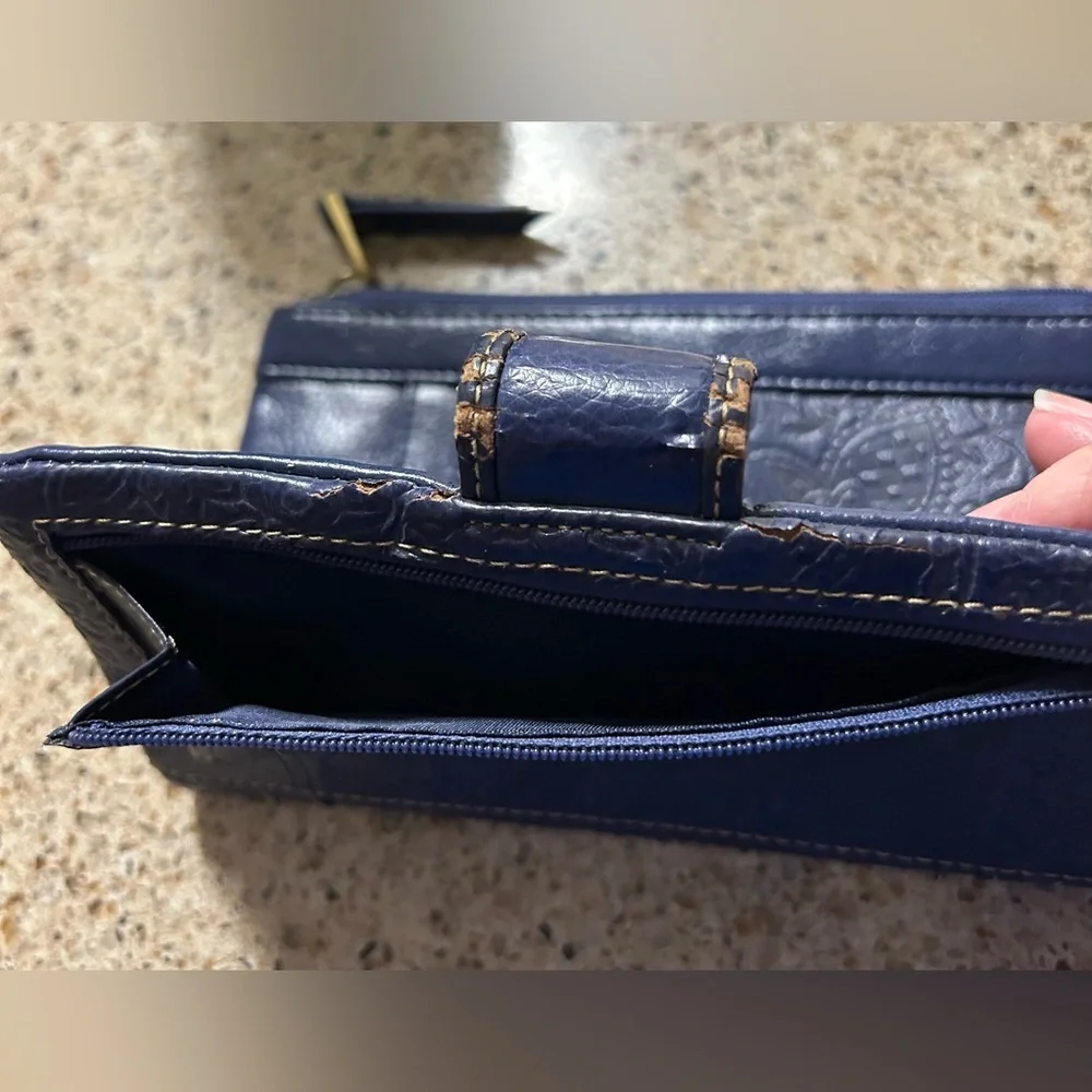 Vintage Y2K Relic Navy Floral Embossed Wallet -fossil brand